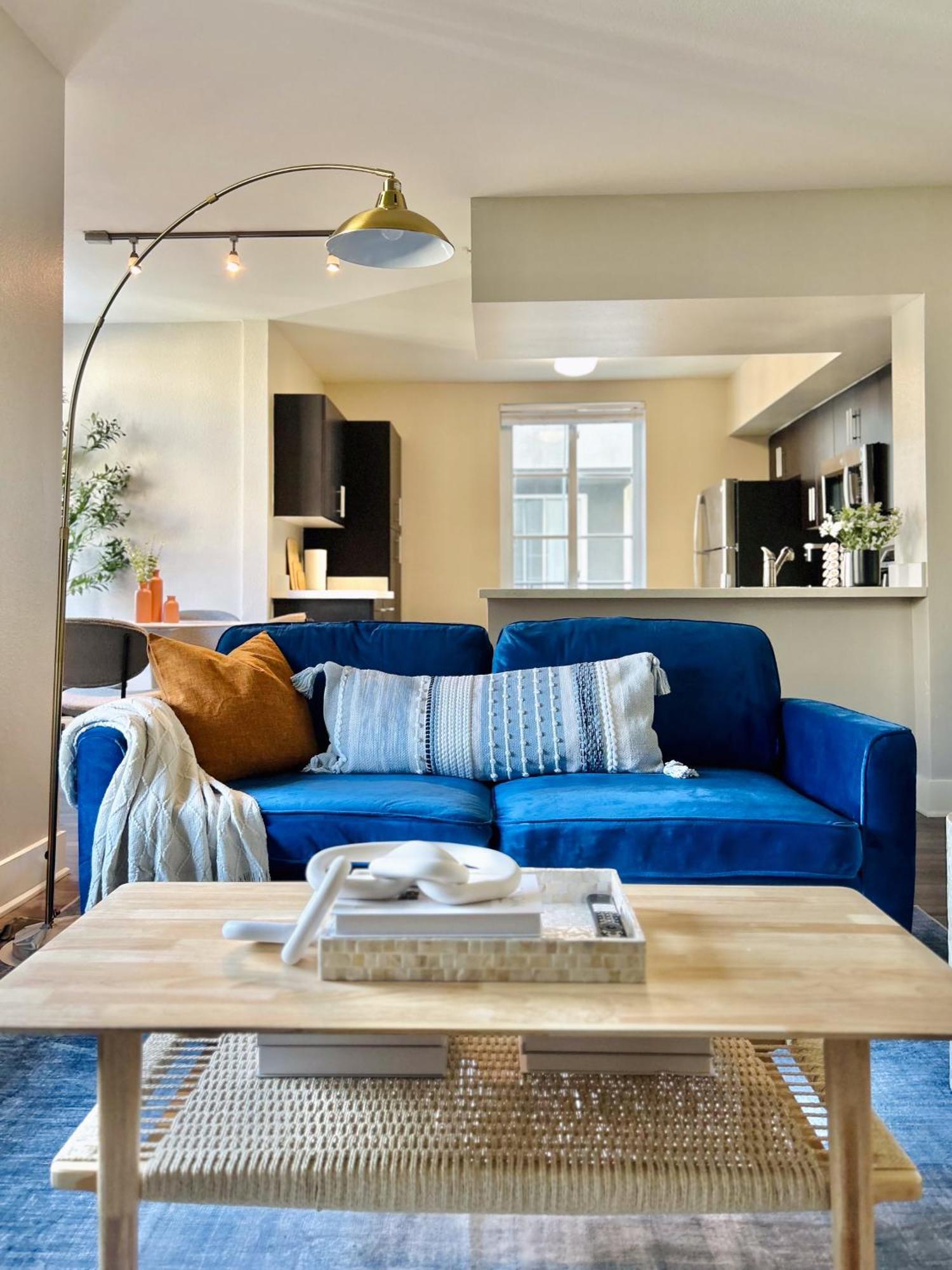 2Bd 2Ba Santa Monica Apartment With Relaxing Pool View Лос-Анджелес Екстер'єр фото